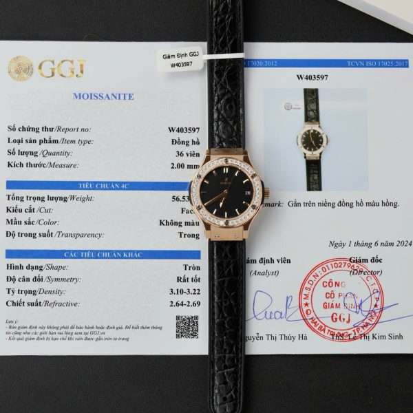 Hublot Classic Fusion King Gold Replica Watches Custom Moissanite Diamonds 33mm