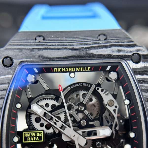 Dong-Ho-Richard-Mille-Che-Tac-RM35-02-Vo-Full-Carbon-Mau-Xanh-Duong-BBR-44mm-8.jpg