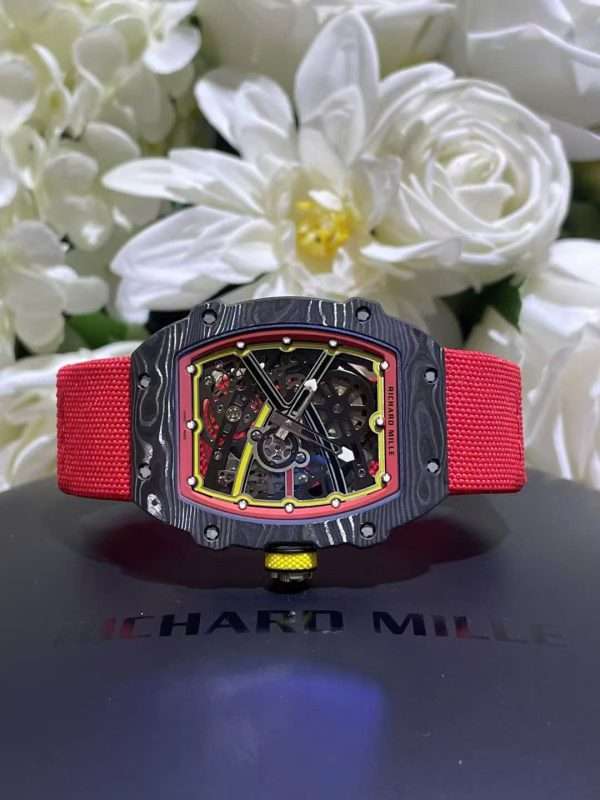 Dong-Ho-Richard-Mille-RM67-02-Carbon-Che-Tac-Sieu-Mong-Sieu-Nhe-37-Grams-38.7×47-18-600x800-1.jpg