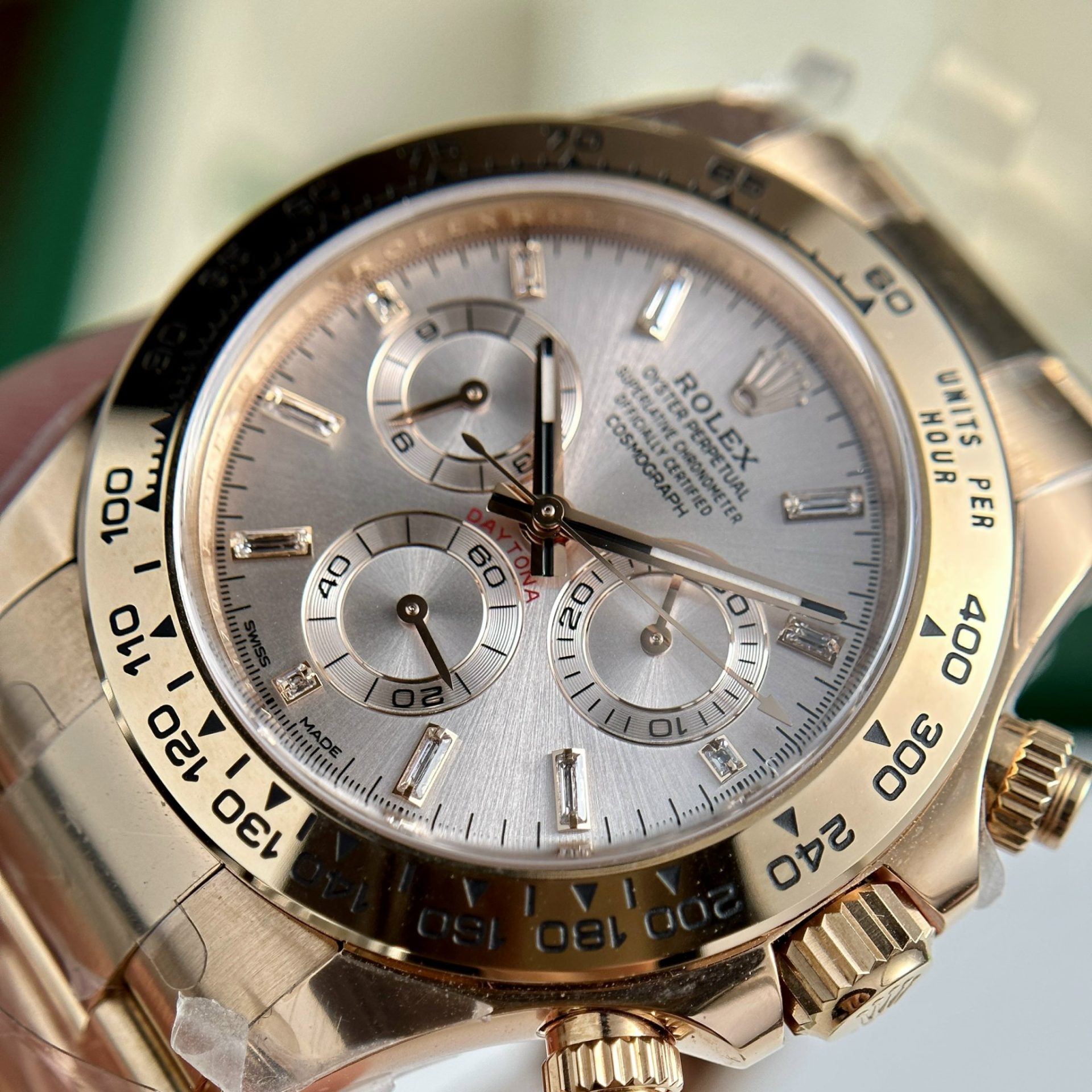 Dong-Ho-Rolex-Cosmograph-Daytona-116505-Che-Tac-Coc-So-Da-Baguette-Nha-May-Clean-40mm-11