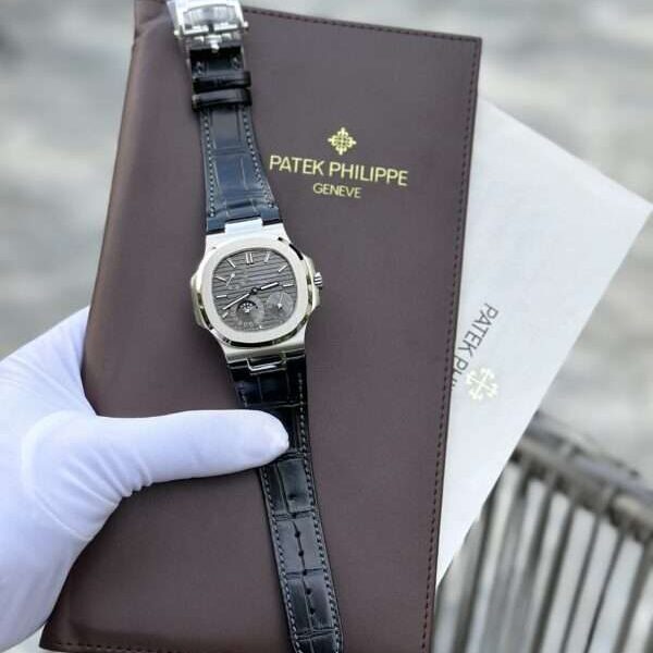 Patek Philippe Replica 1:1 Watch 5712 Gray Dial Leather Strap GRF 40mm