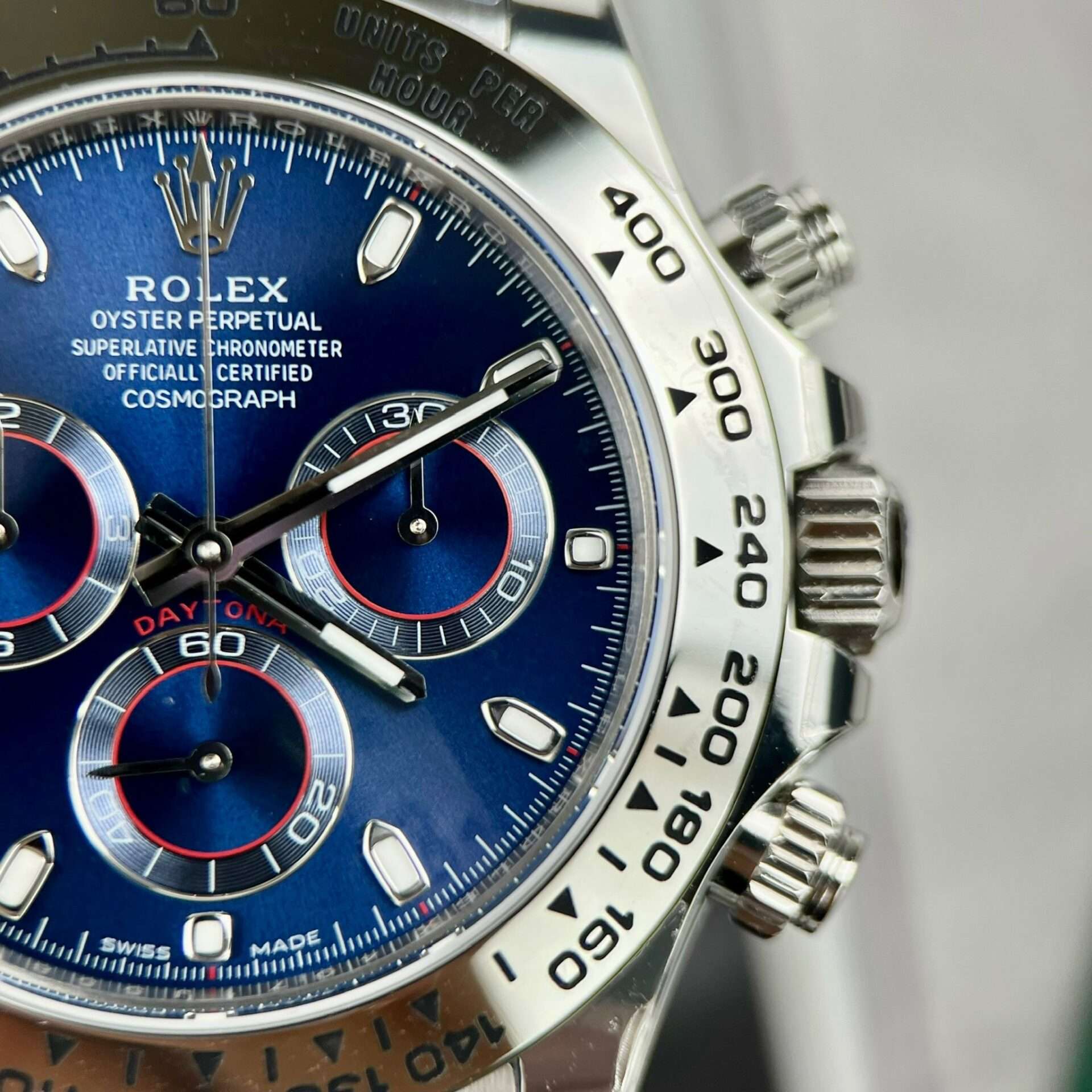 Rolex-Cosmograph-Daytona-116509-Mat-Xanh-Duong-Replica-40mm-2.jpg