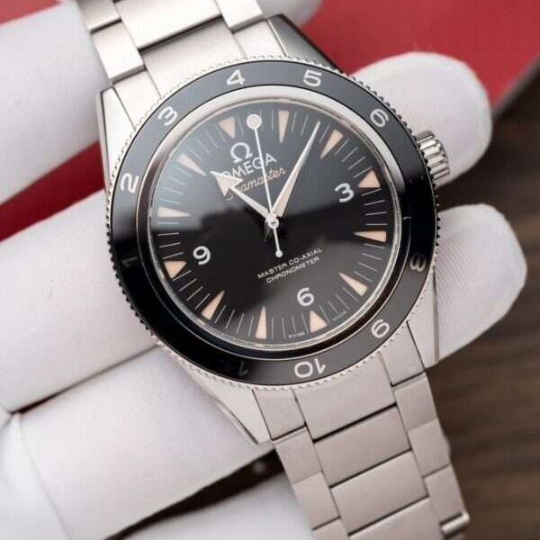 Omega Seamaster 007 Replica Watch Black Dial VS Factory 41mm